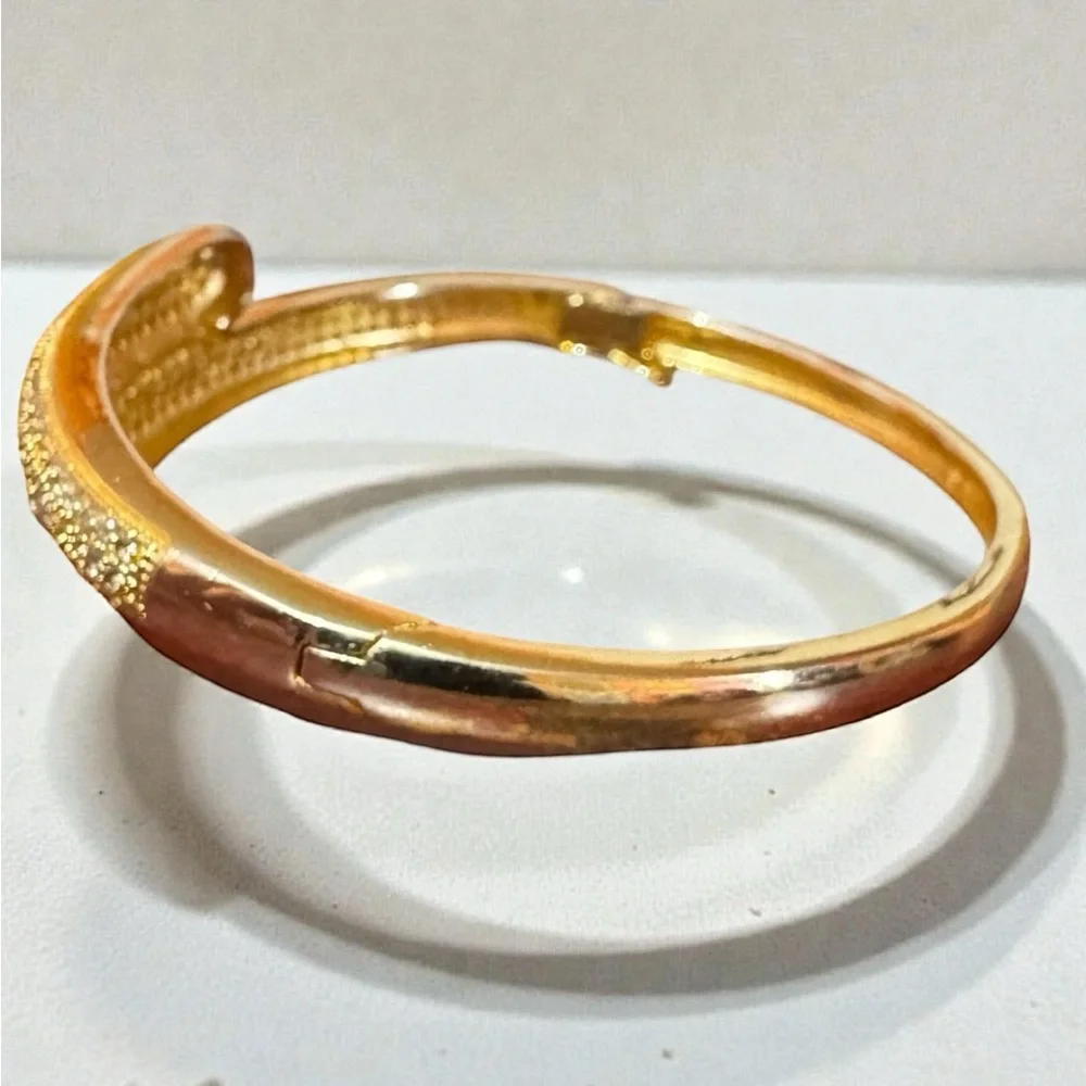 PAVÉ DOME CRYSTAL GOLD TWO-TONE BANGLE BRACELET. NWOT. - Picture 4 of 14